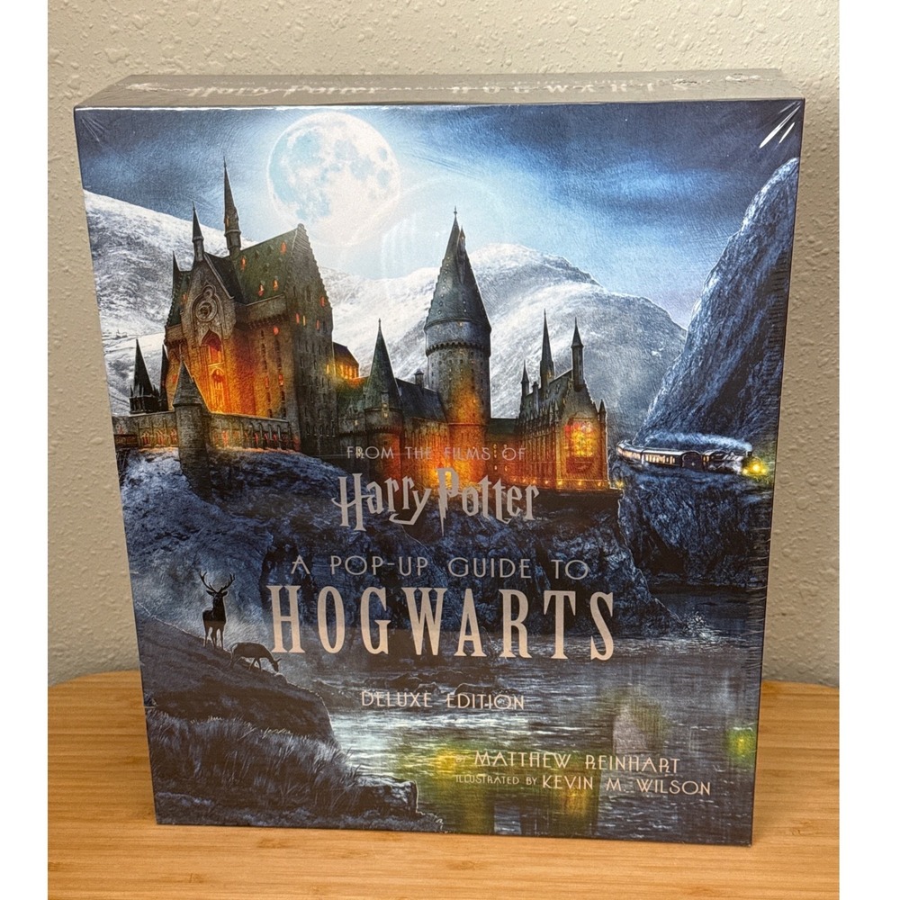 New Sealed Harry Potter Pop-Up Guide to Hogwarts Deluxe Edition 3D Book